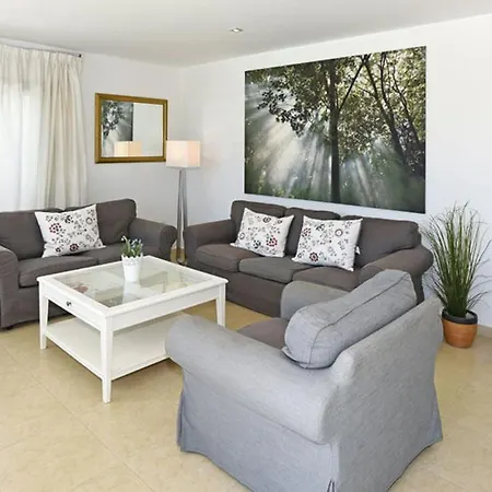 Villa Tarantos Beach